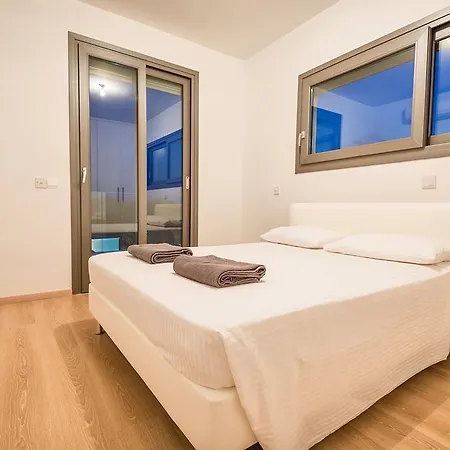 Sea Front Villas Βίλα