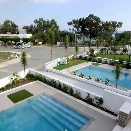 Βίλα Sea Front Villas *