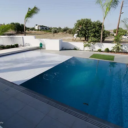 Sea Front Villas *